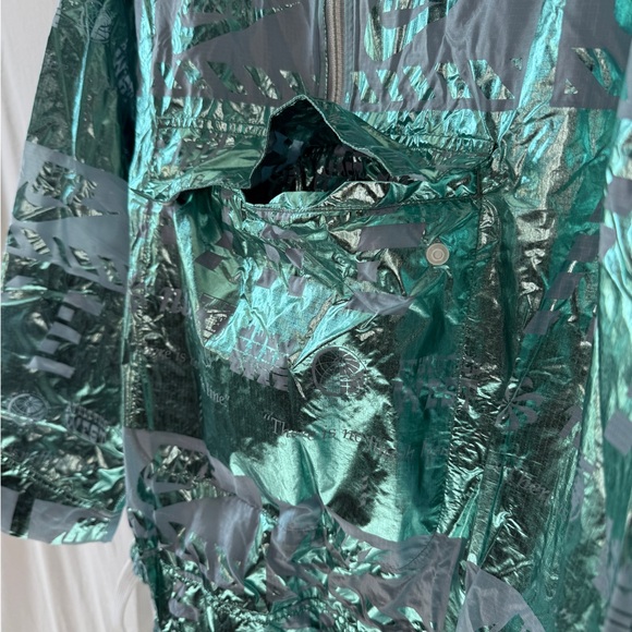 Nike Sportswear Women's Metallic Half-Zip Jacket - Picture 4 of 4